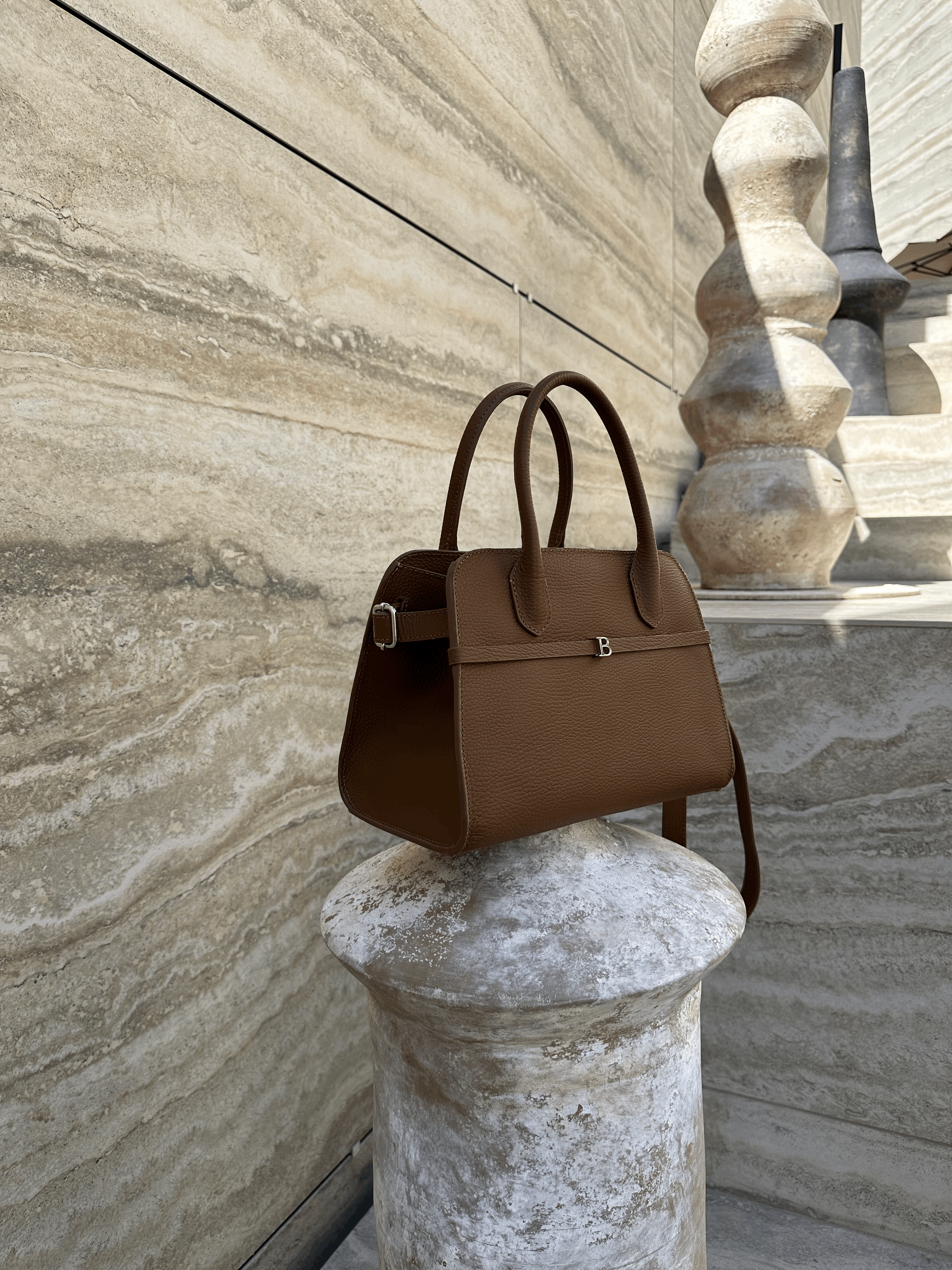 MANHATTAN MINI CAMEL