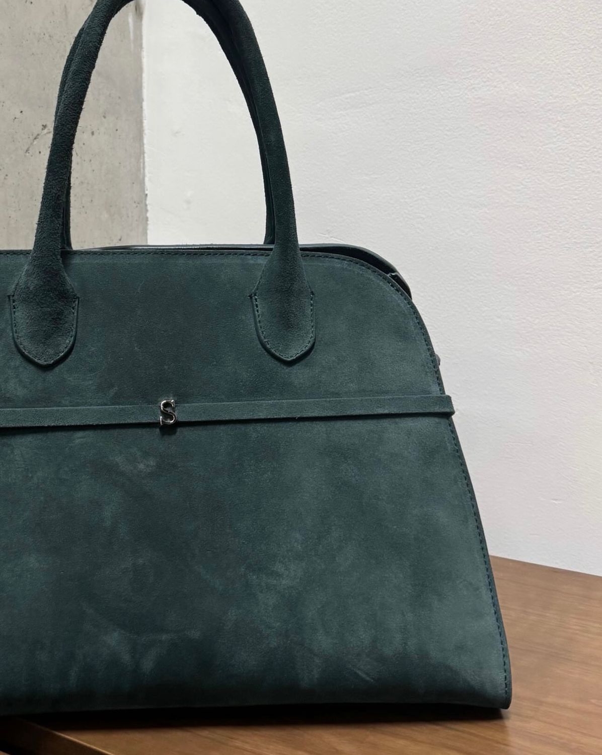 MANHATTAN VERDE SUEDE