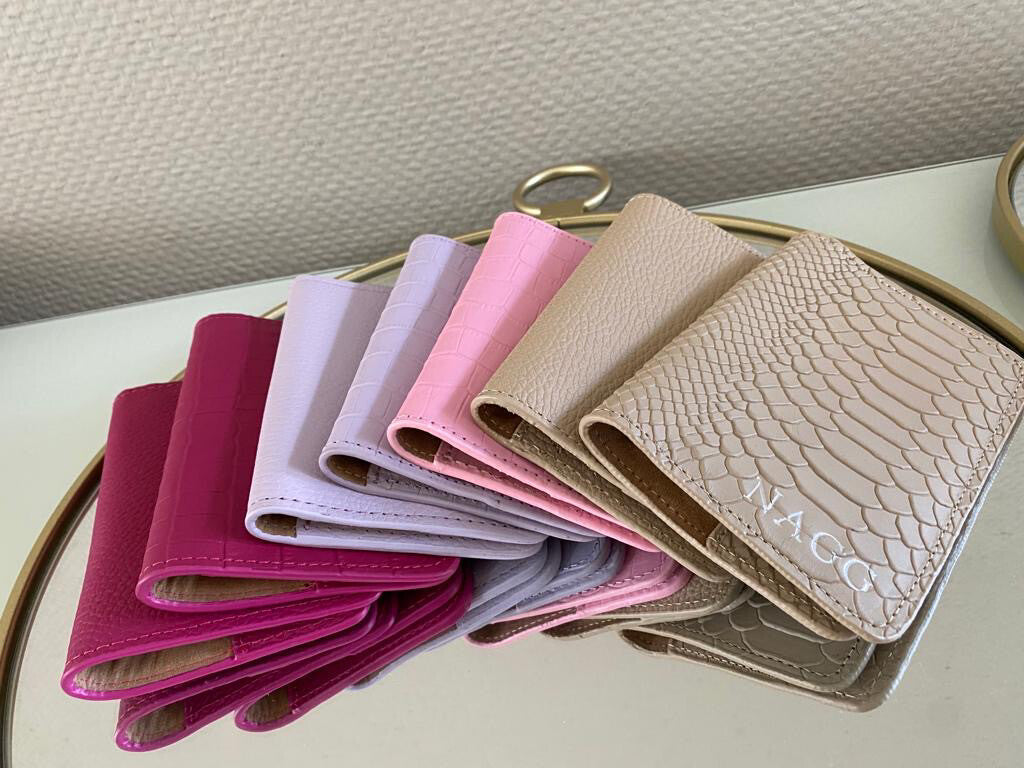PORTA PASAPORTE (VARIOS COLORES)