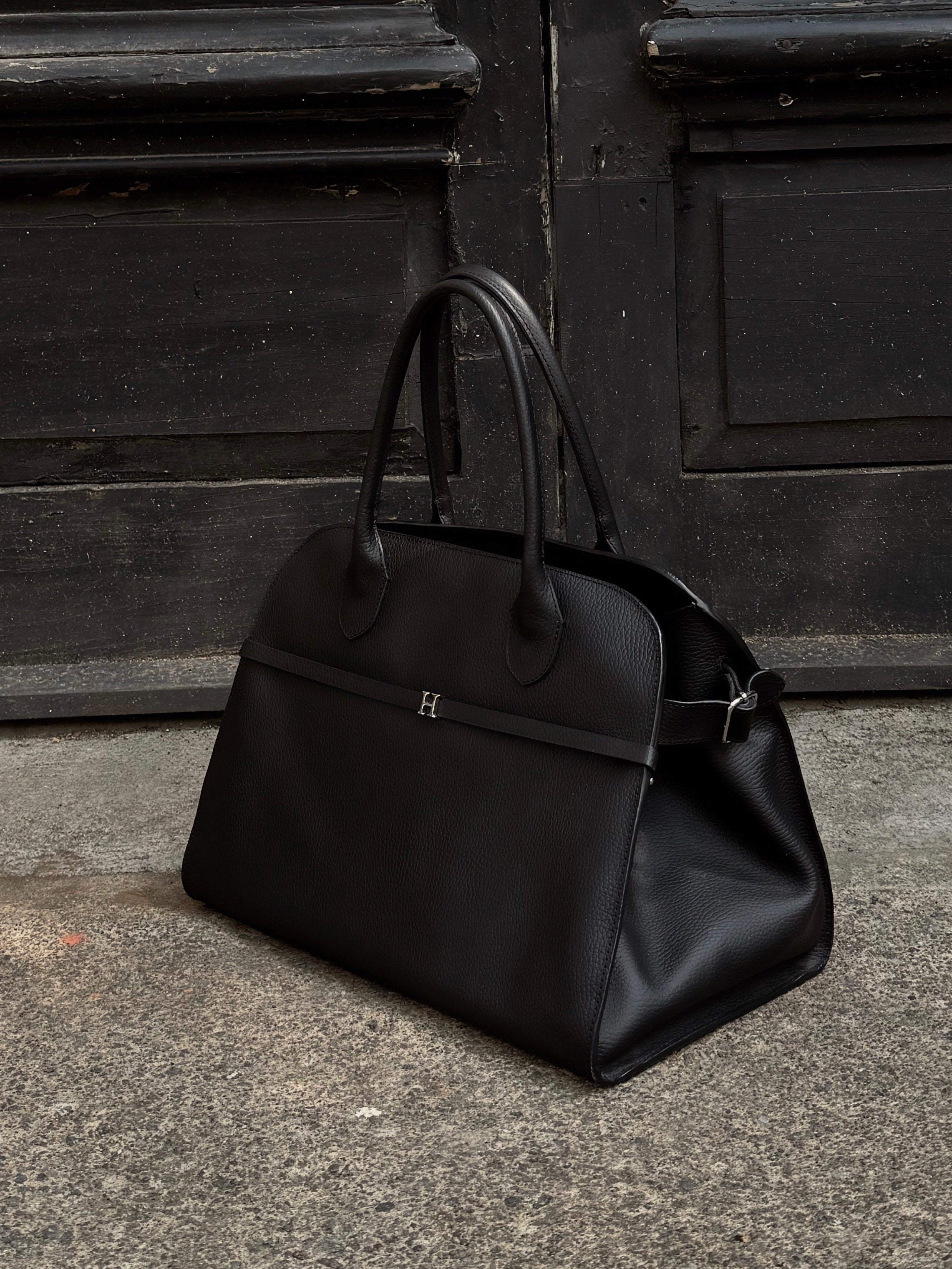 MANHATTAN NEGRO