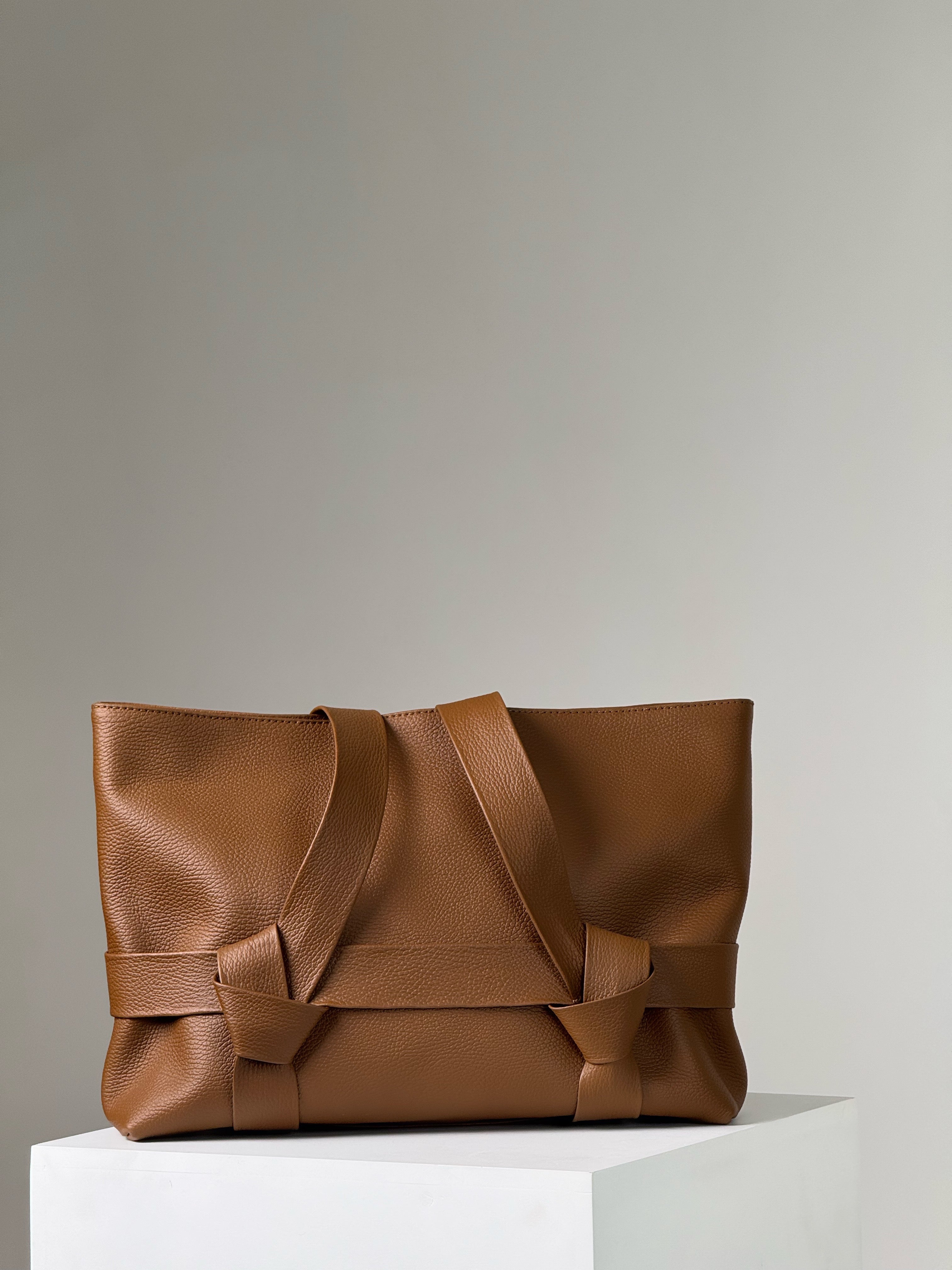 TOTE NUDO CAMEL