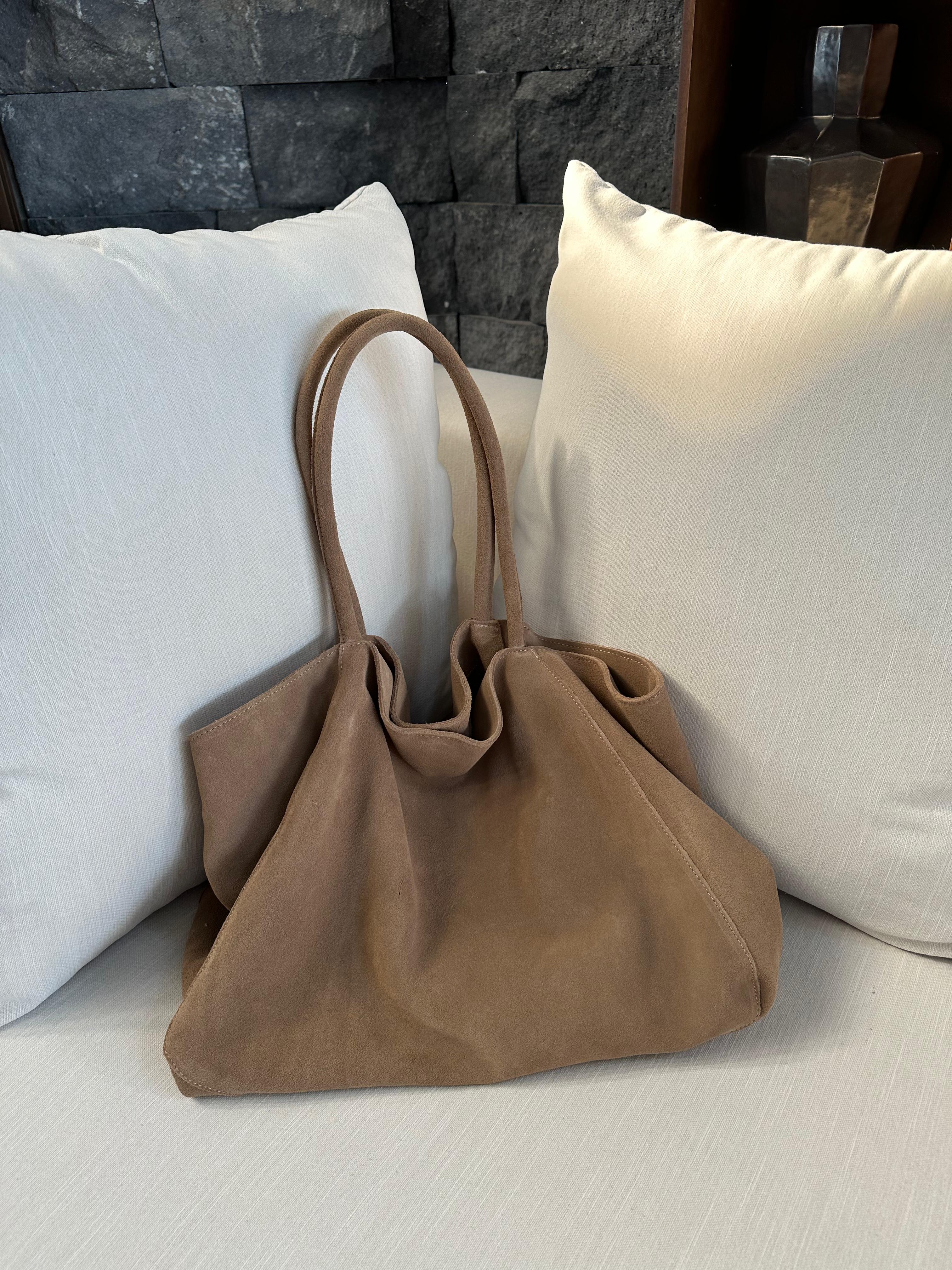TOTE TEN LATTE